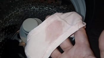 Preview 2 of Houseskeeper - Smelling Dirty panties