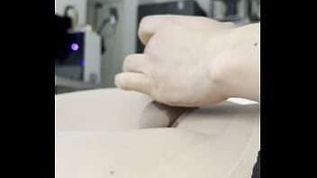 Preview 2 of Massive Load On Pantyhose Soles - 用丝袜包裹阴茎抚摸喷精