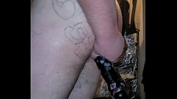 Preview 3 of Podi Ka Maza Moves Sex - Классно подрочил свой хуй с зонтиком в жопе)))))
