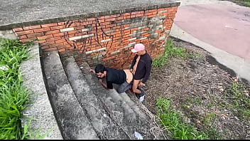Preview 2 of Euro Baby Jim - Paquerei o Boy e pequei no parque mesmo