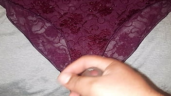 Preview 3 of 1st Tame Sex Sinhala - Me masturb&eacute_ con el calz&oacute_n usado guindo de encaje de mi mejor amiga