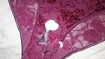 Preview 4 of 1st Tame Sex Sinhala - Me masturb&eacute_ con el calz&oacute_n usado guindo de encaje de mi mejor amiga