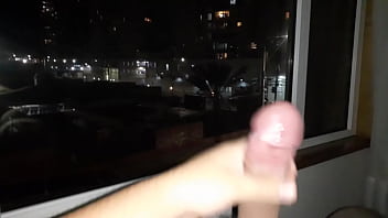 Preview 2 of My Mom Not Love Japanese Movi - Me masturbo en la vantana de noche