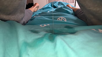 Preview 4 of Tube Porn Fukoing - Peeing in my pants