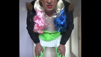 Preview 1 of Clip Com - sissy crossdresser wanting to swallow pee part 4