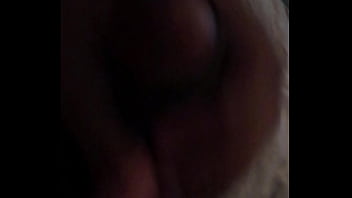 Preview 2 of Exclusive Mom Son Porn - Una buena paja