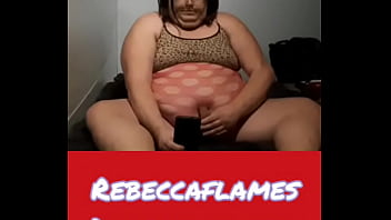 Preview 4 of C Hijastras Violadas Xxx Porno - Huge fat sissy fucks belly button with sex toy
