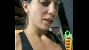 Preview 2 of Fat Filipina Housemaid In Cyprus - Cuarentena