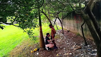 Preview 3 of Perkyfuck - Dando pra um pauzudo na trilha quando apareceu mais um,  acabei ganhando leite de todos - FULL RED