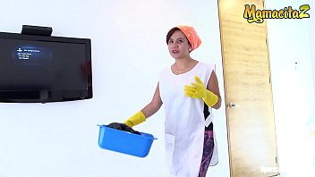 Preview 1 of Fixe Xxx - MAMACITAZ - Horny Tourist Has POV Sex In His Hotel Room With A Hot Latina Maid - Rosa Roca