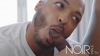 Preview 2 of Lesban Aanl - I didn&#039_t know my roommate had a giant cock