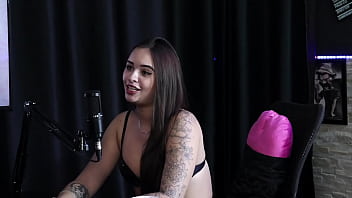 Preview 3 of Xxxx Korea Video Fullcom - O sexo inesquec&iacute_vel foi um menage com Jef&atilde_o,  onde teve seu primeiro squirting - Bahala Model &amp_ DJ Rafa Loira (SHEER/RED)