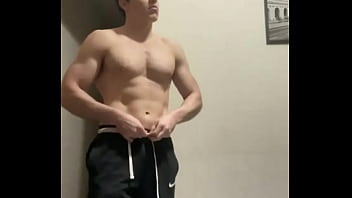 Preview 1 of Amateur Xxxvedeos - kneel down and smell this underwear