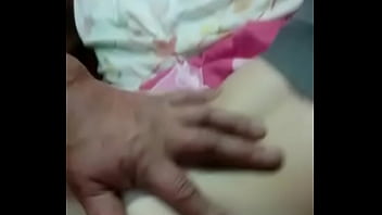Preview 3 of Telugu Xnx Vid - novinha  deu  para coroa   bem  gostoso   entrou  ate as  bola  ela  delirou de tanto   prazer junto  com  esse coroa