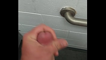 Preview 3 of Evaamazingtiexx - A m o56.... Pulsating dick after thick Load !