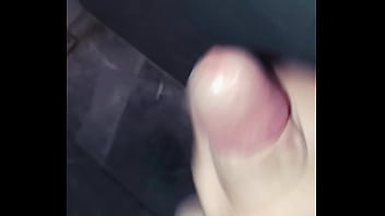 Preview 1 of Ekatarina Morazova - Amateur closeup handjob
