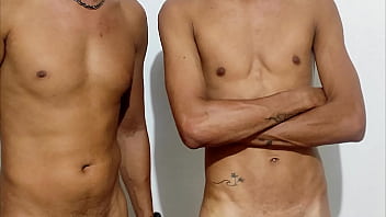 Preview 4 of Sauni Liyani Video - Esperou a namorada sair pra foder gostoso com o amigo