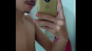 Preview 1 of Young Gay Fat - Hot boy22