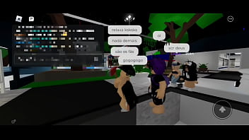 Preview 4 of Cheating Ella - Sexo em p&uacute_blico na pra&ccedil_a da cidade com plateia no brookhaven