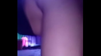 Preview 4 of Amy Kakson - Cdzinha bem Gata sendo Cachorrinha do macho na Balada no Lurex