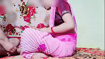 Preview 1 of Bioskop Porno Porn - देसी भाभी ने साड़ी पहनकर आपने यार को अच्छे से चूत पहनी