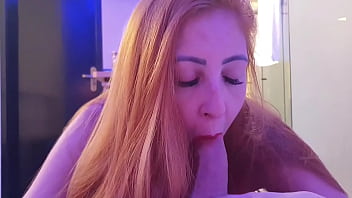 Preview 1 of Romans Odia Xxx Videos - Gozada dupla na boca da esposa MILF putinha