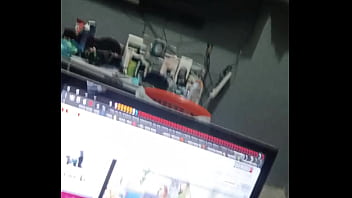Preview 3 of Big Booba Mom - V&iacute_deo de verificaci&oacute_n