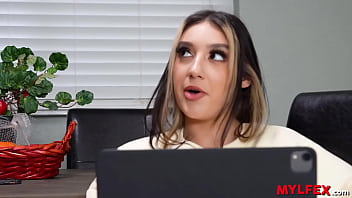 Preview 4 of Muslim Girl Sex Indean - Mylfex - Raunchy StepMom Taking Stepdaddy&#039_s Dick in front Stepdaughter