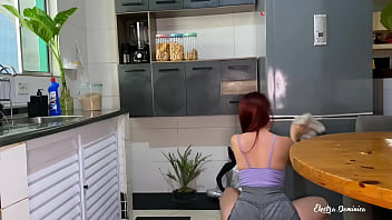 Preview 3 of Sister Xxx Foced - Contratei essa empregada dom&eacute_stica e ela veio vestida assim,  fiquei excitado com essa bunda enorme