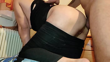Preview 1 of Cousin Hidden Phone - &#039_&#039_It hurts&#039_&#039_ please cum in my ass !
