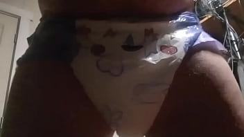 Preview 1 of Arbics Girl - baby puppy wetting their padding