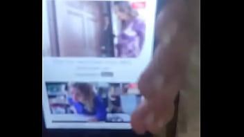 Preview 1 of How To Fondle Little Sister - فيديو التحقق