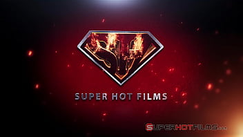 Preview 1 of Sunny Leone Museum Dex - Nadia White dominate Layla Perez Super Hot Films