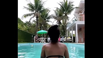 Preview 4 of Xnxn Telugu - Mc Mirella gostosa na piscina