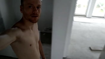Preview 3 of Pregnant Masturbasi Ml - LanaTuls aka Sergay Fag - Naked electrician walks in the house under construction jerking and cumming. Анальная шлюха для активов. Трахни меня в Москве.