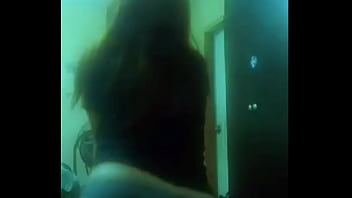 Preview 4 of Litel Hard First Time Sex - Moviendo el culo rico