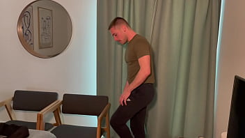 Preview 1 of Joni Kiss - apolo adri y el masajista