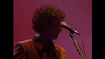Preview 2 of Sunny Leon Zarine Khan - Soda Stereo - El Rito (El &Uacute_ltimo Concierto)