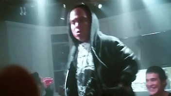 Preview 3 of Drunk Asleep And Fuck - ProjetoX dedo no cu e gritaria filme foda