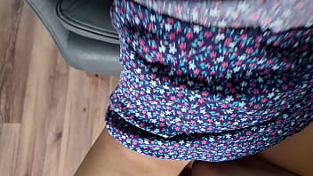 Preview 4 of Angyst Aman - Stepmom showed what was under her skirt