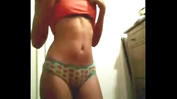 Preview 1 of Drunk Pil - Chary G Desnudandose