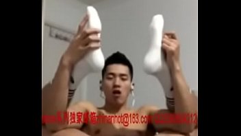Preview 2 of White Pussy Babe Hd - Asian boy cum on cam