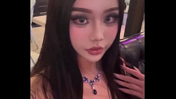 Preview 1 of Asisn Bitches - 人妖宝宝又美了