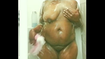 Preview 3 of Asian Big Boobs Suck Milk Goat - Yuki Senpai&#039_s Motel Shower Show Preview (KuroYukiExperience)