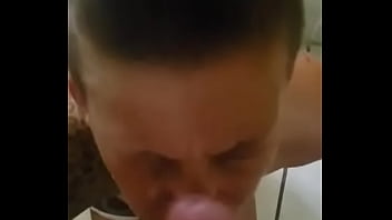 Preview 4 of Bengoly Sed - morning facial routine