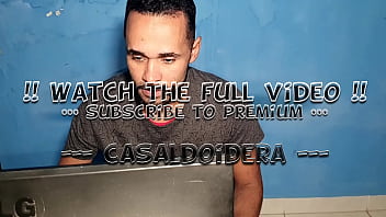 Preview 1 of Bigg Boobs Japnease - Novinha aproveitou que pai saiu pra trabalhar e ligou pro padrasto ir foder ela em casa e ele ainda levou um amigo