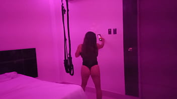 Preview 1 of Nesfhbybh - the hotel waiting for my friend to fuck