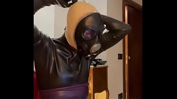 Preview 3 of Youngsexfuc - How to wear a tight gas maks (for latex-rubber fetish lovers)