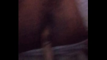 Preview 2 of Amin Khan - Me vesti sexi y me masturbo bien rico