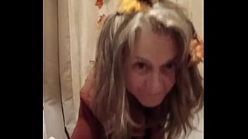Preview 1 of Porn With Big Virginia - 2024 10 01 Esclave F f&ecirc_te l&#039_automne